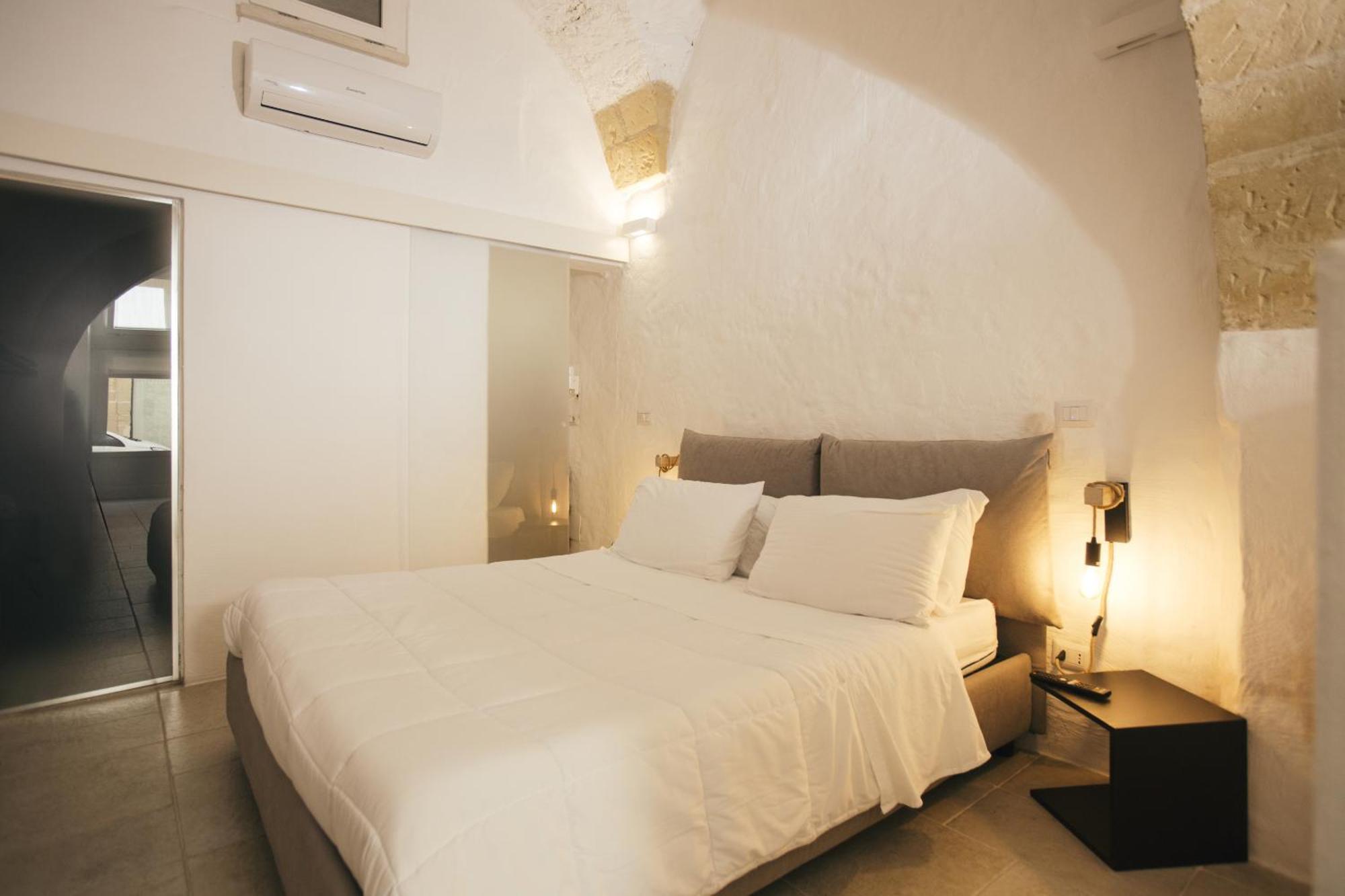 Mediterranee Suite 莱切 外观 照片