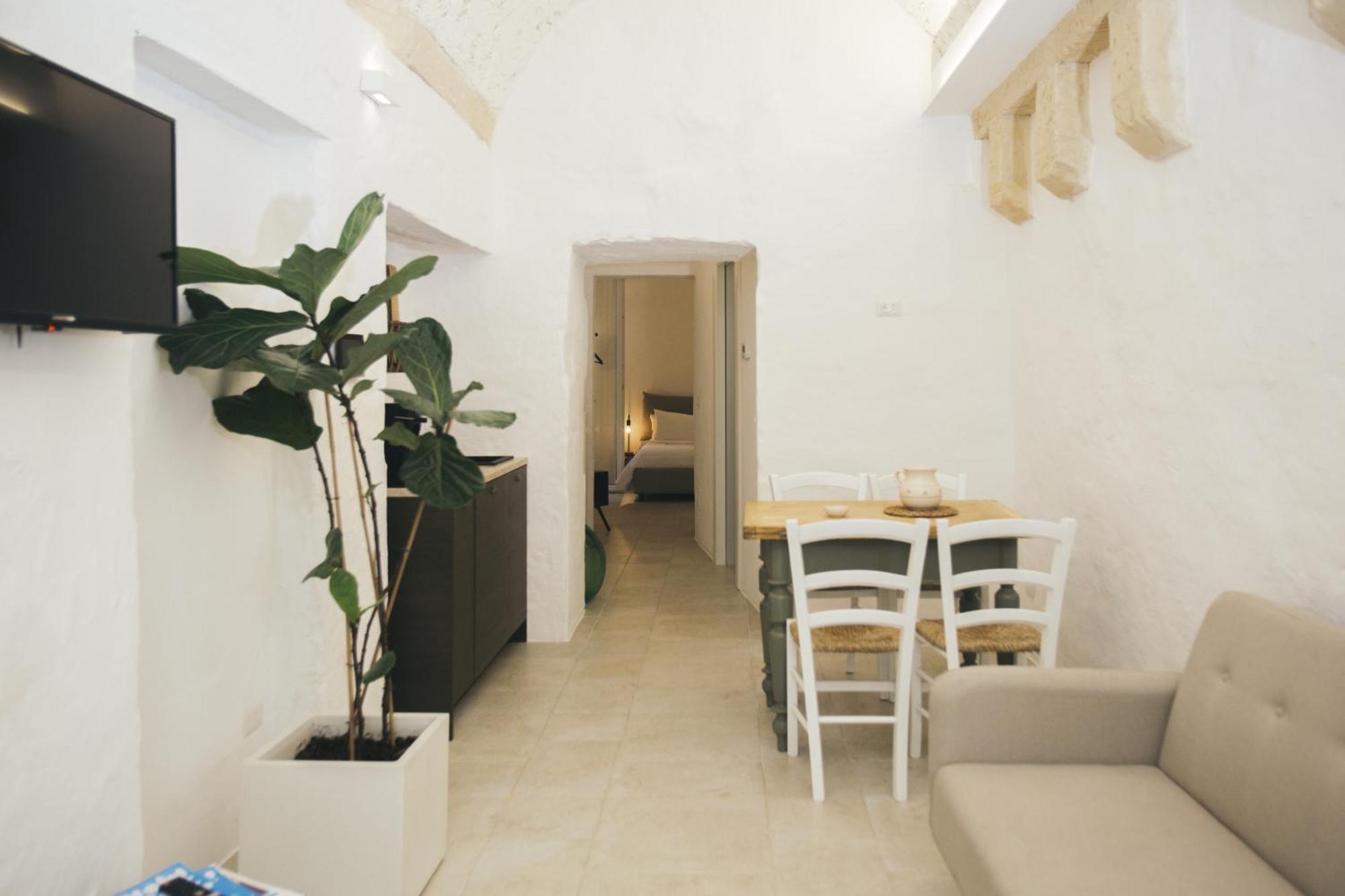 Mediterranee Suite 莱切 外观 照片