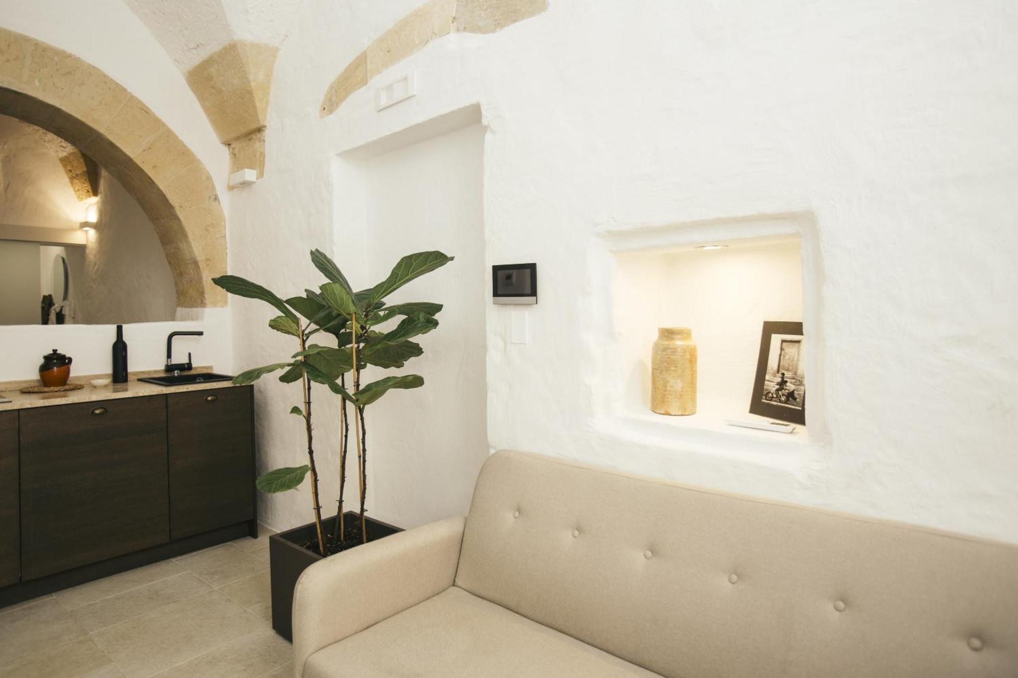 Mediterranee Suite 莱切 外观 照片